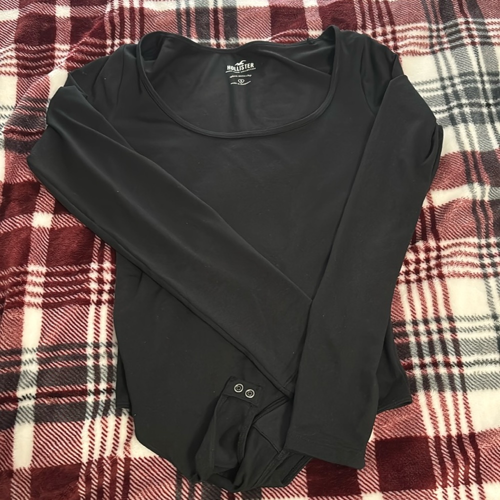 Selling Hollister BodySuit. Color is black and size is small.